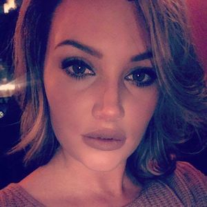 Meet your Posher, Desiree